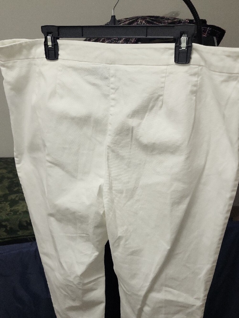 Women's Worthington White Straight-Leg Pull-On Pants - Picture 4 of 4